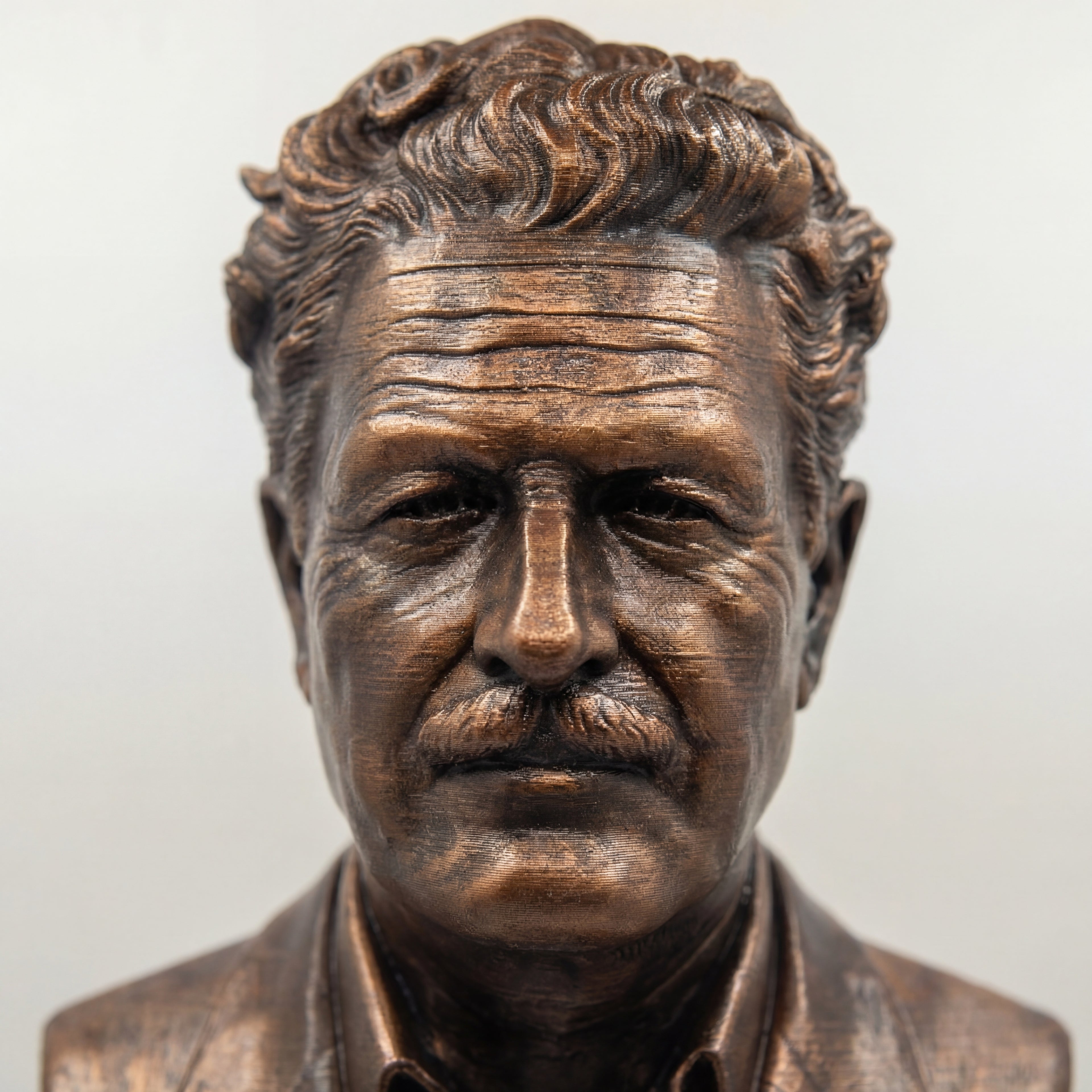 Nazım Hikmet Bust