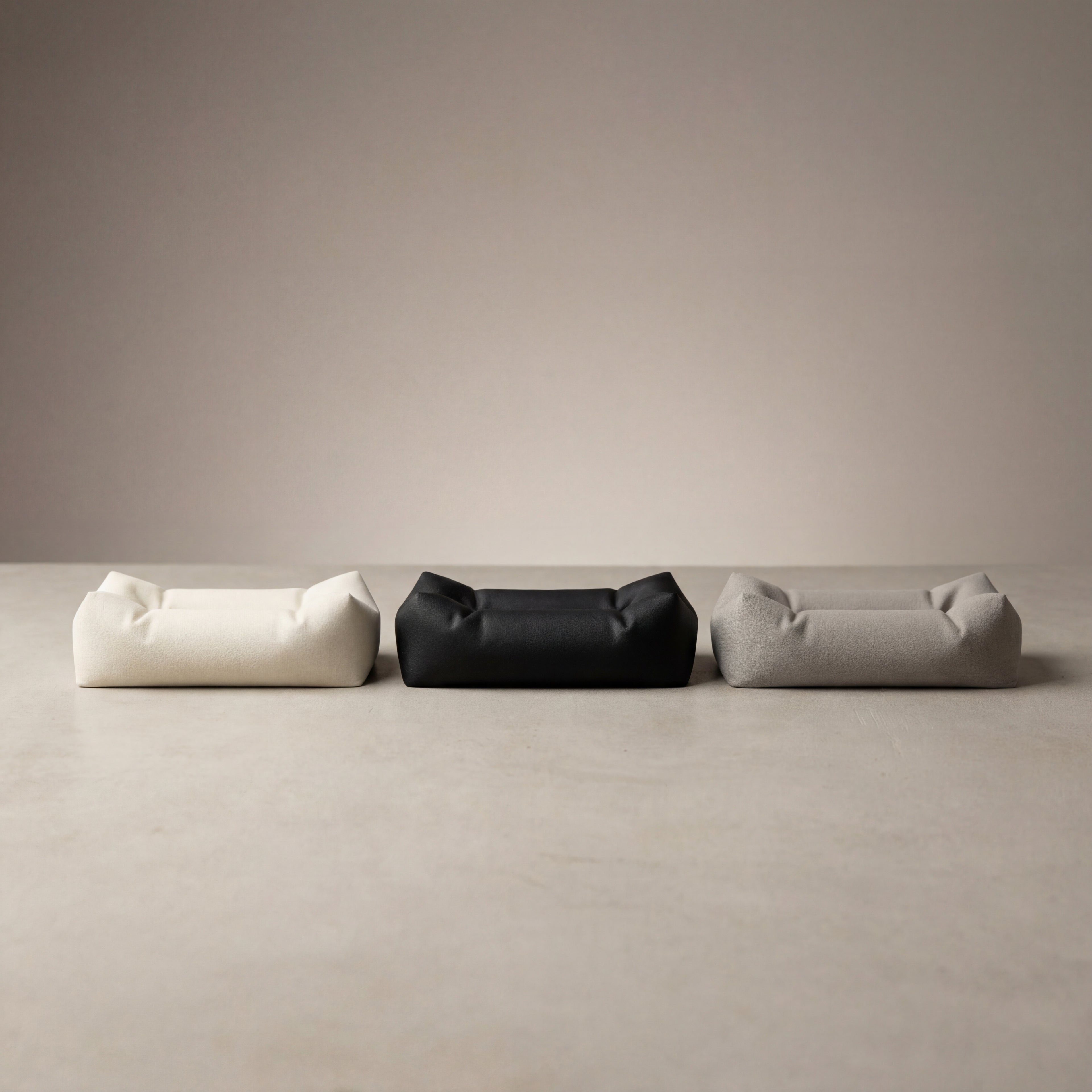 Tuck Sculptural Card Holder