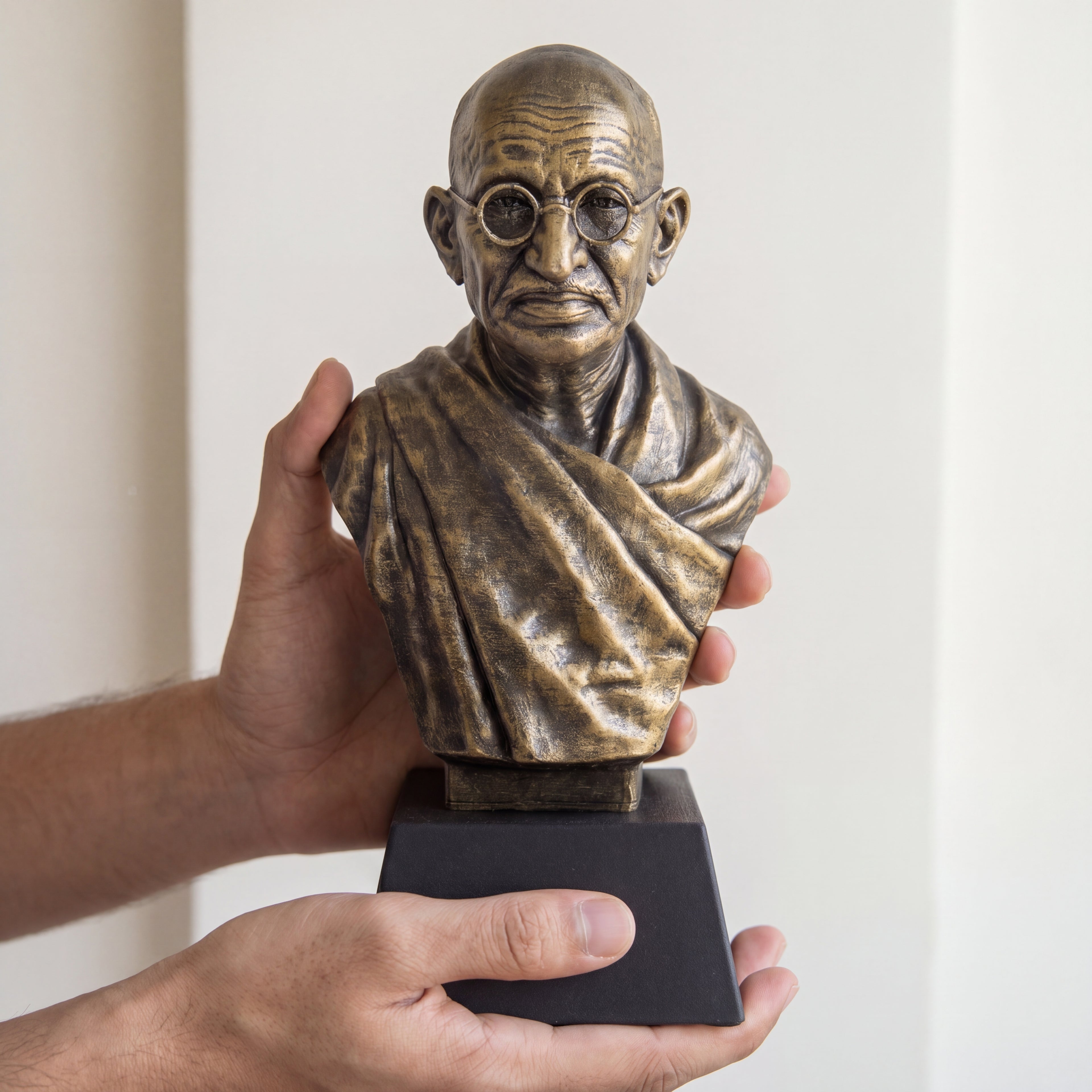 Mahatma Gandhi Bust